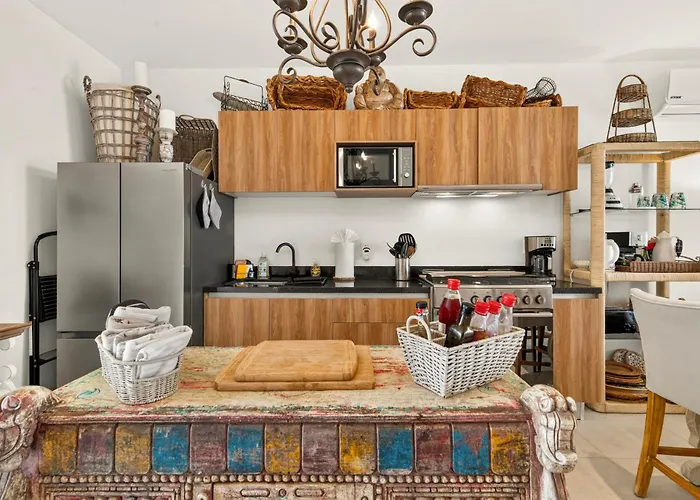Casa Blanca By The Caribbean Sea Apartamento *
